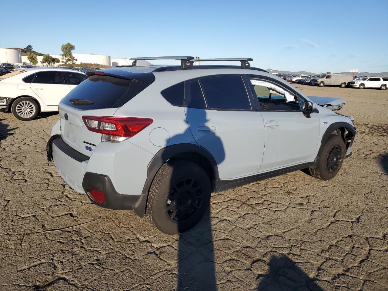 2020 SUBARU CROSSTREK - Фото 3