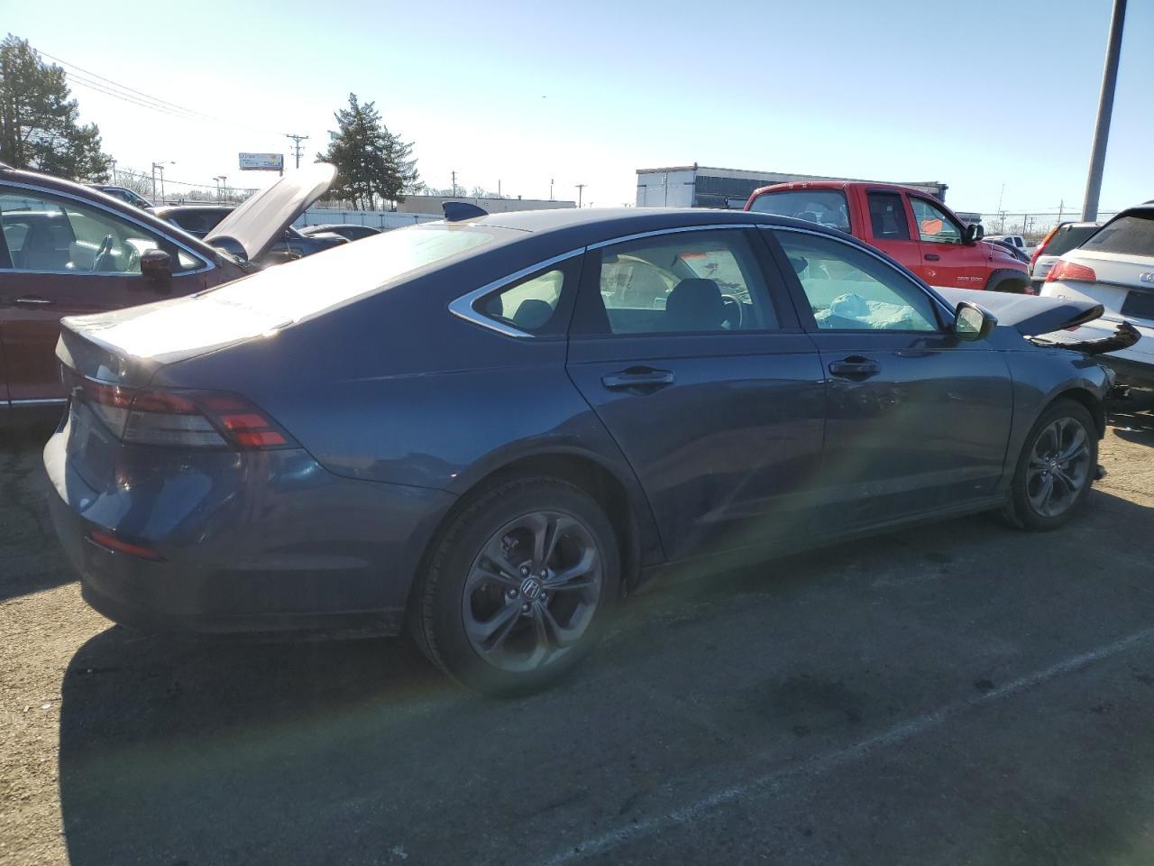 2024 HONDA ACCORD EX - Фото 3
