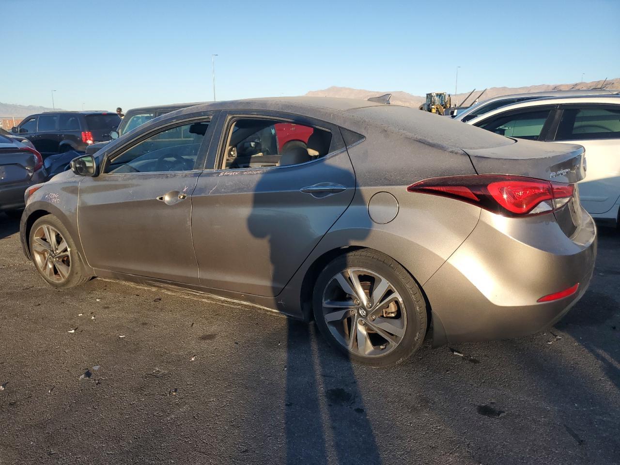 2015 HYUNDAI ELANTRA SE - Image 2