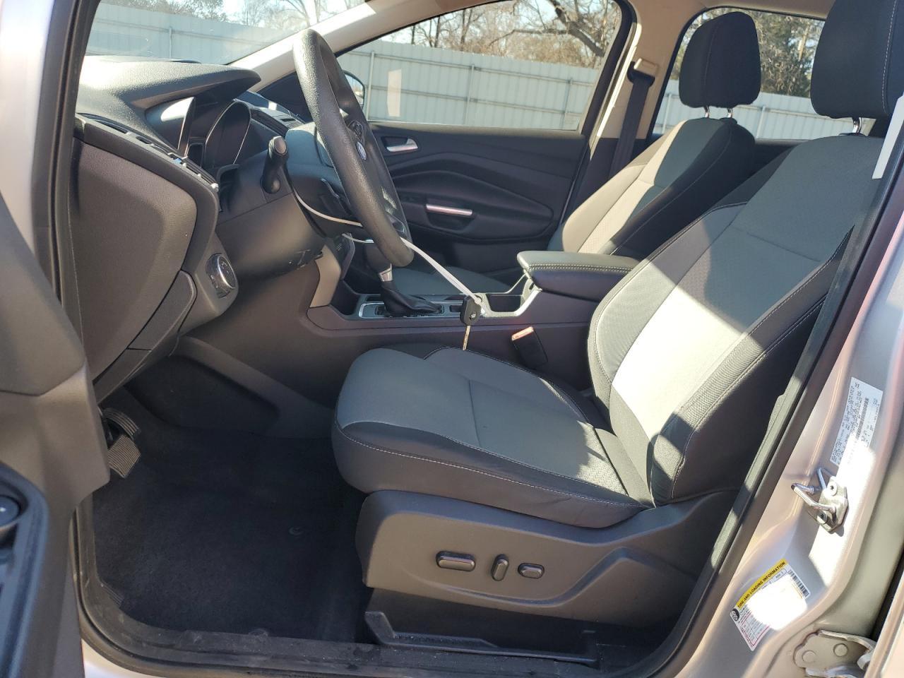 2017 FORD ESCAPE SE - Image 7