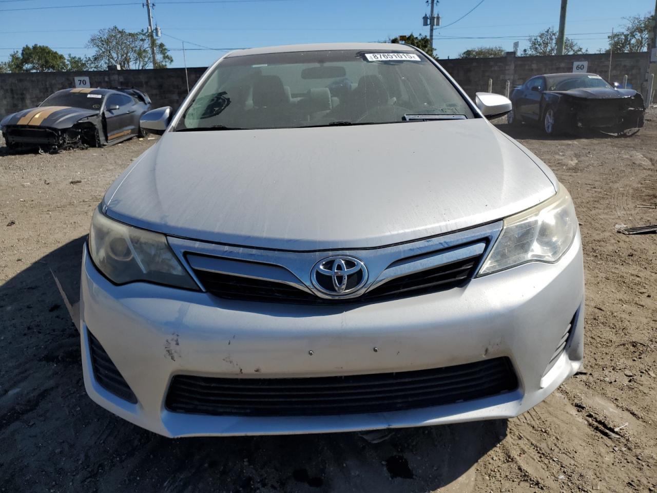 2014 TOYOTA CAMRY L - Image 5