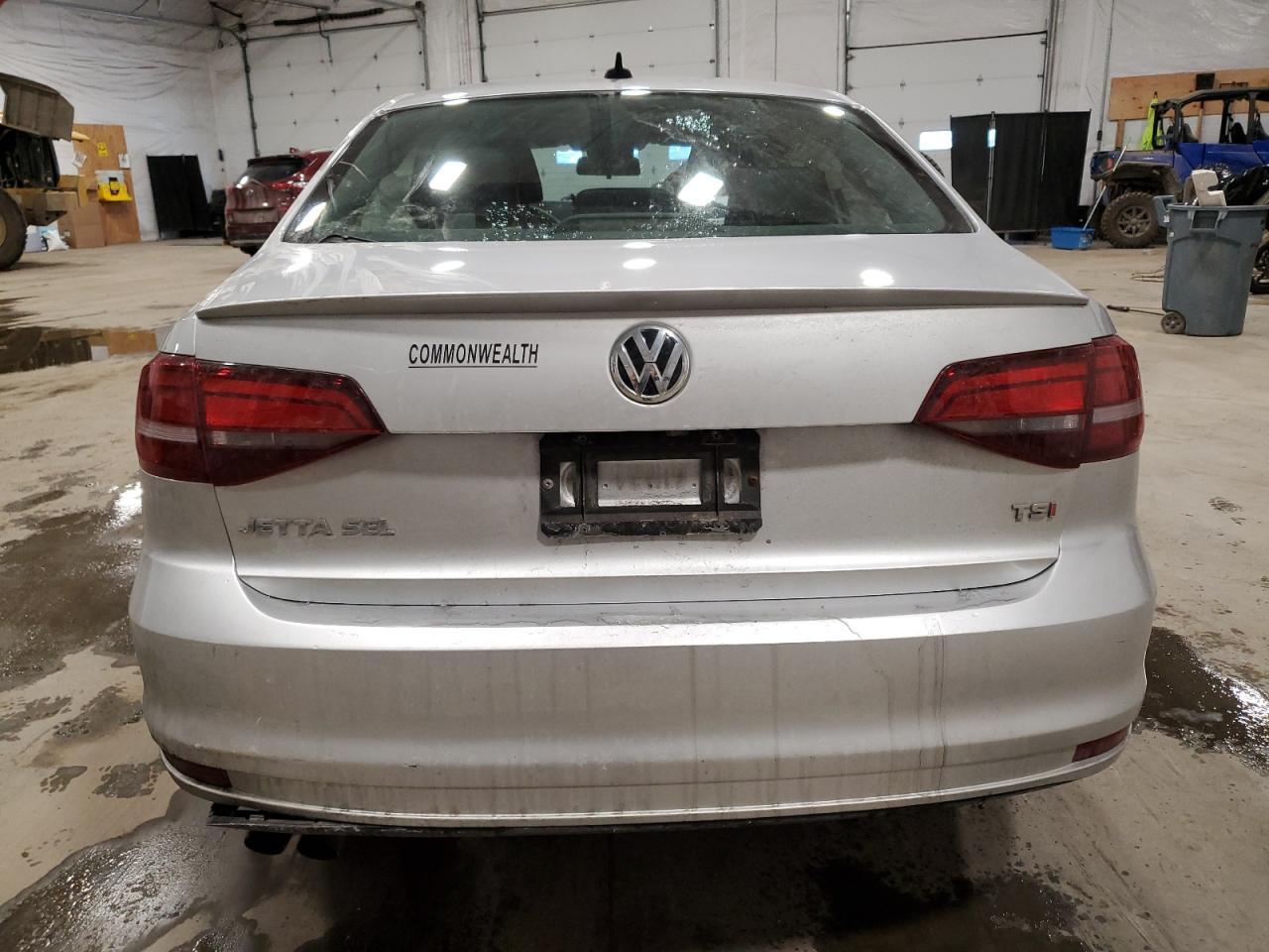 2016 VOLKSWAGEN JETTA SEL - Фото 6