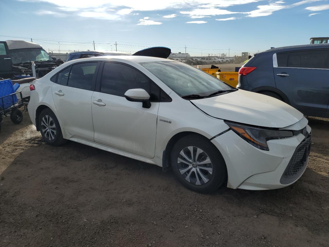 2020 TOYOTA COROLLA LE - Фото 4