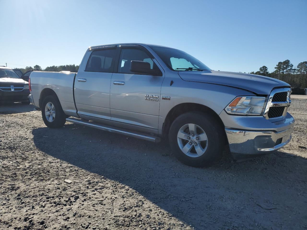 2017 RAM 1500 SLT - Image 4