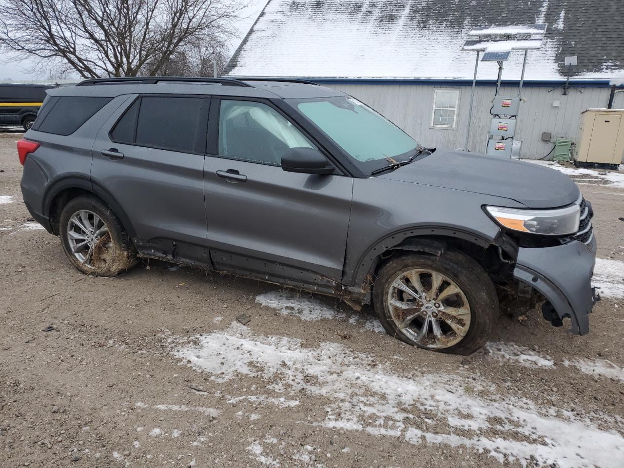2023 FORD EXPLORER X - Image 4