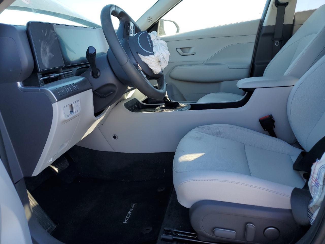 2024 HYUNDAI KONA SEL - Фото 7