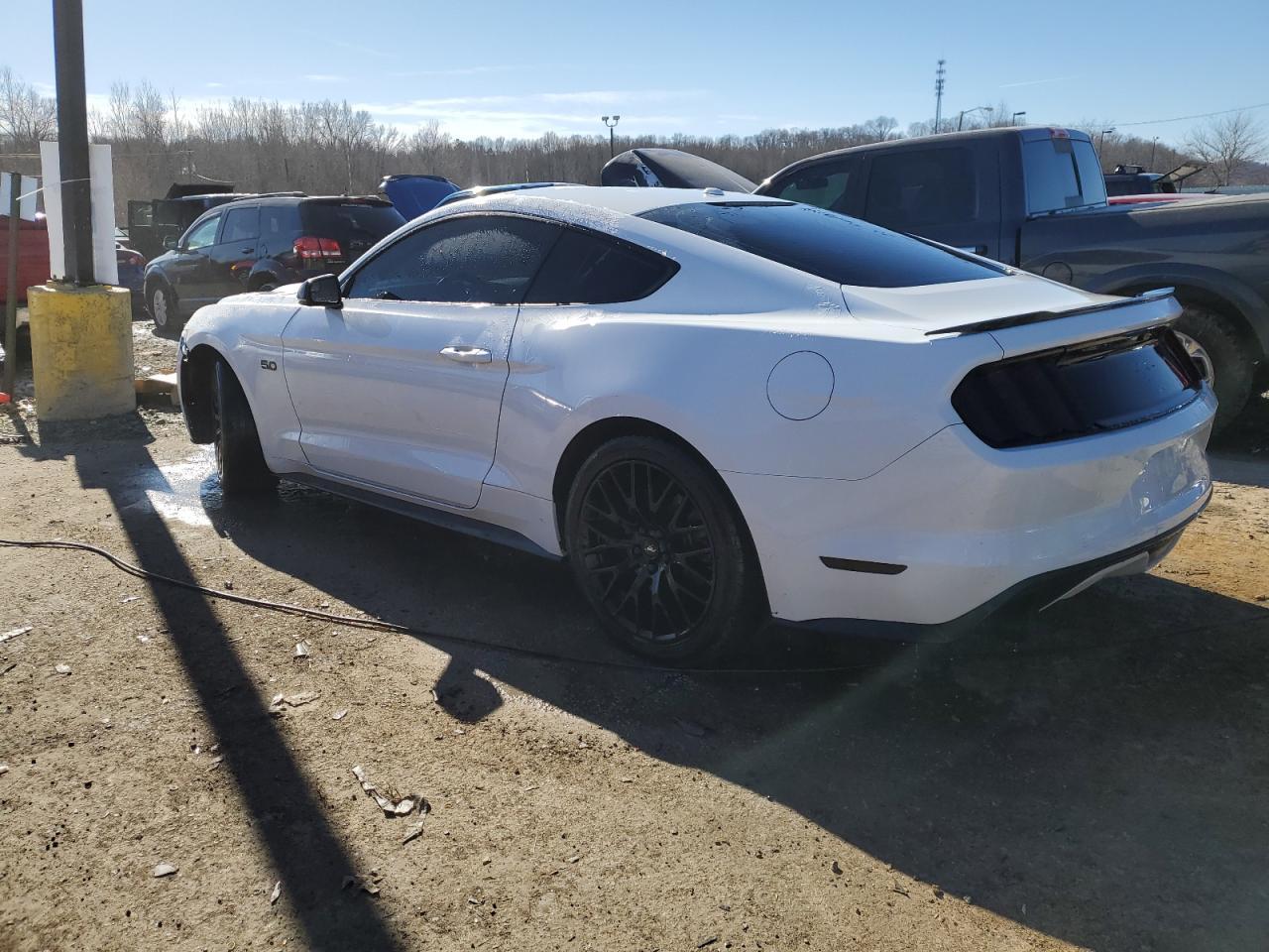 2016 FORD MUSTANG GT - Image 2
