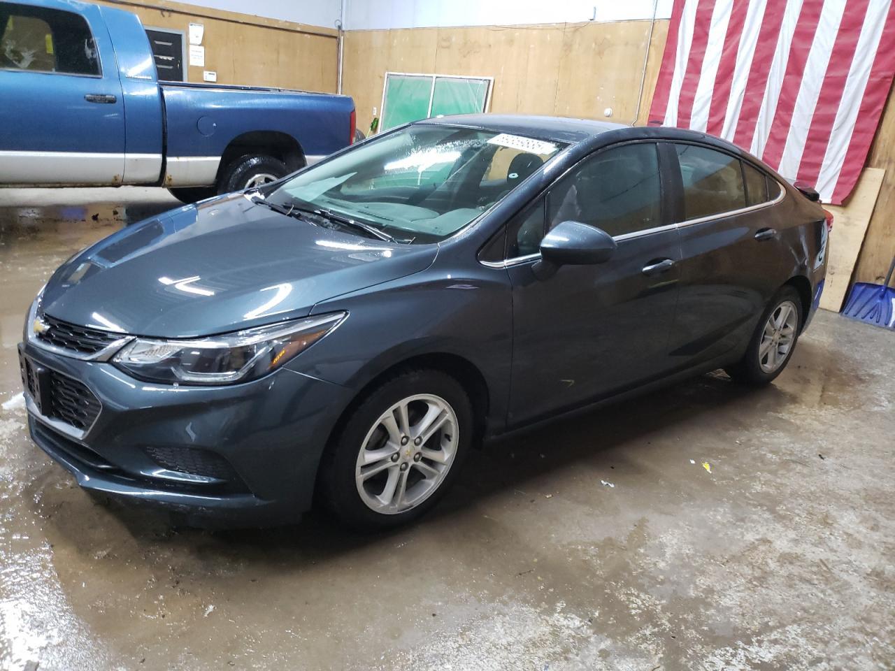 2017 CHEVROLET CRUZE LT
