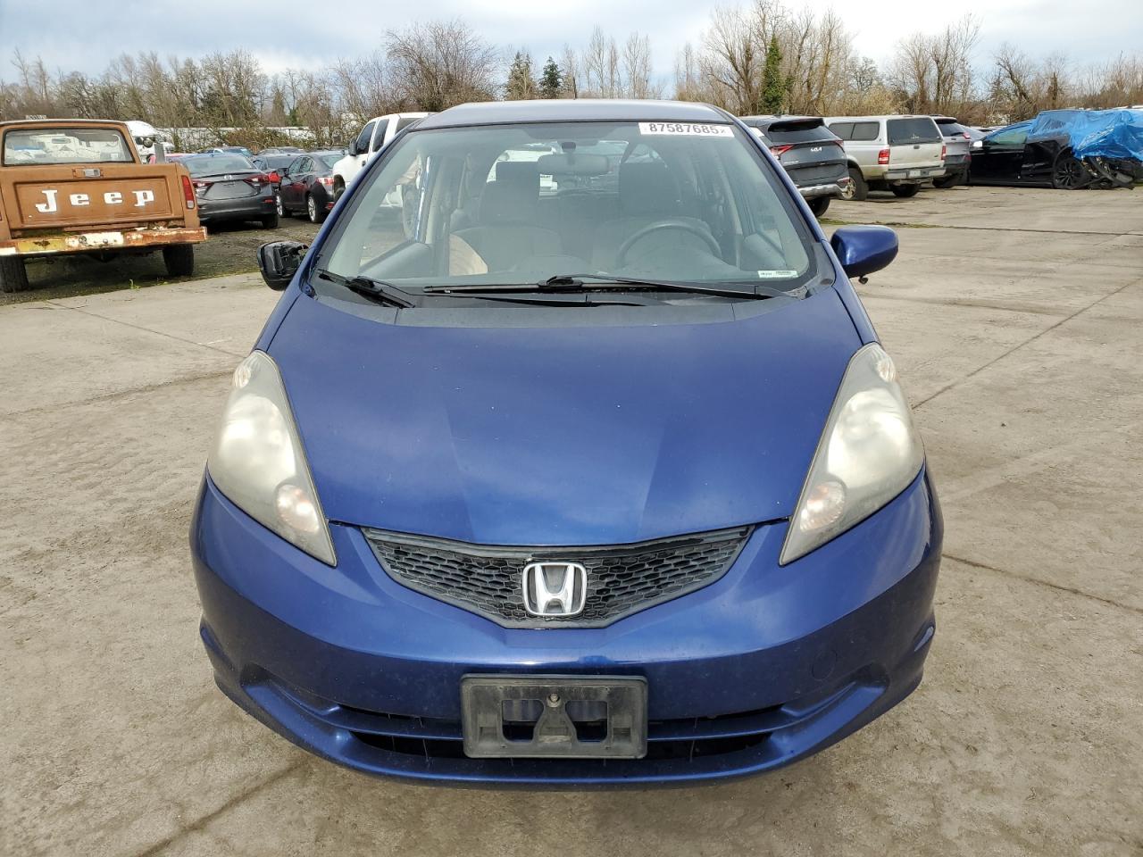 2013 HONDA FIT - Фото 5