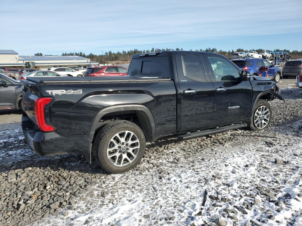 2023 TOYOTA TUNDRA DOU - Фото 3