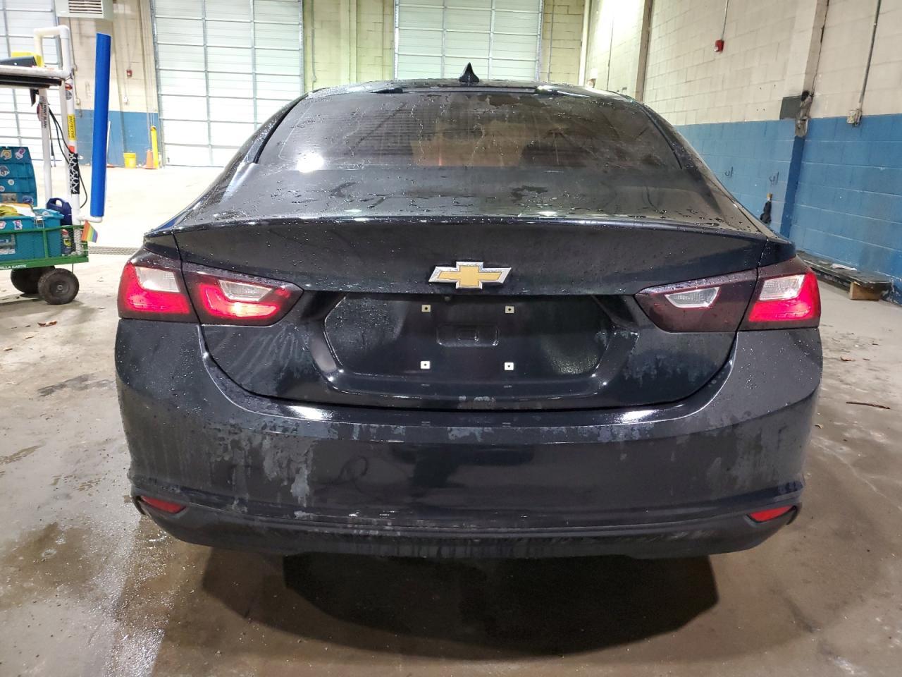 2017 CHEVROLET MALIBU LT - Image 6