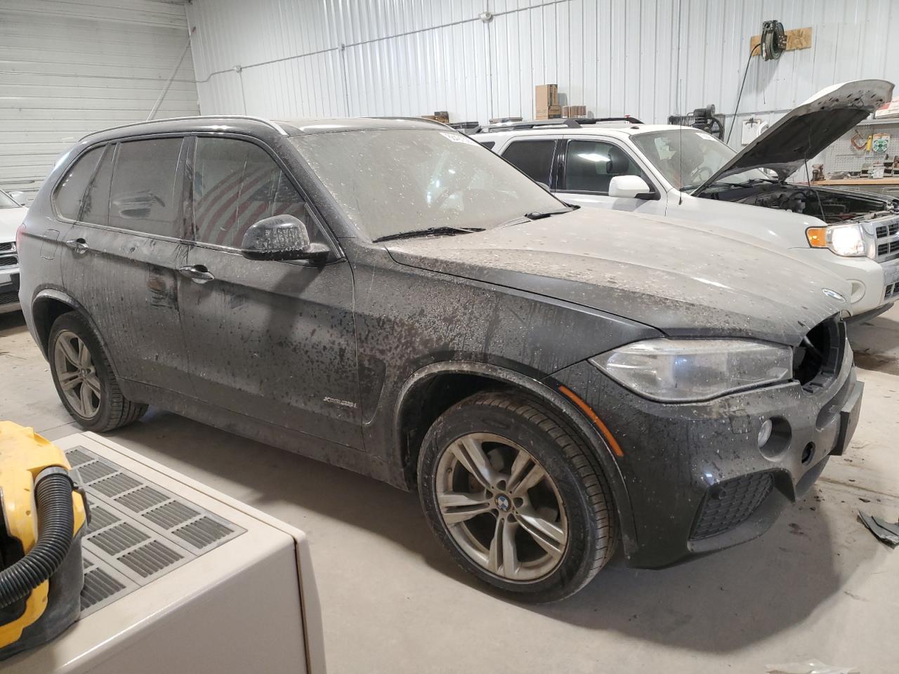 2017 BMW X5 XDRIVE3 - Image 4