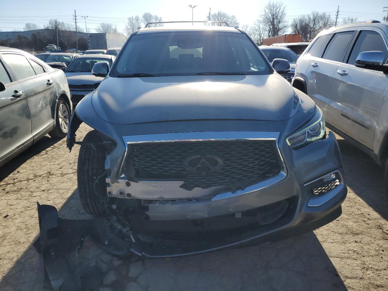 2016 INFINITI QX60 - Фото 5