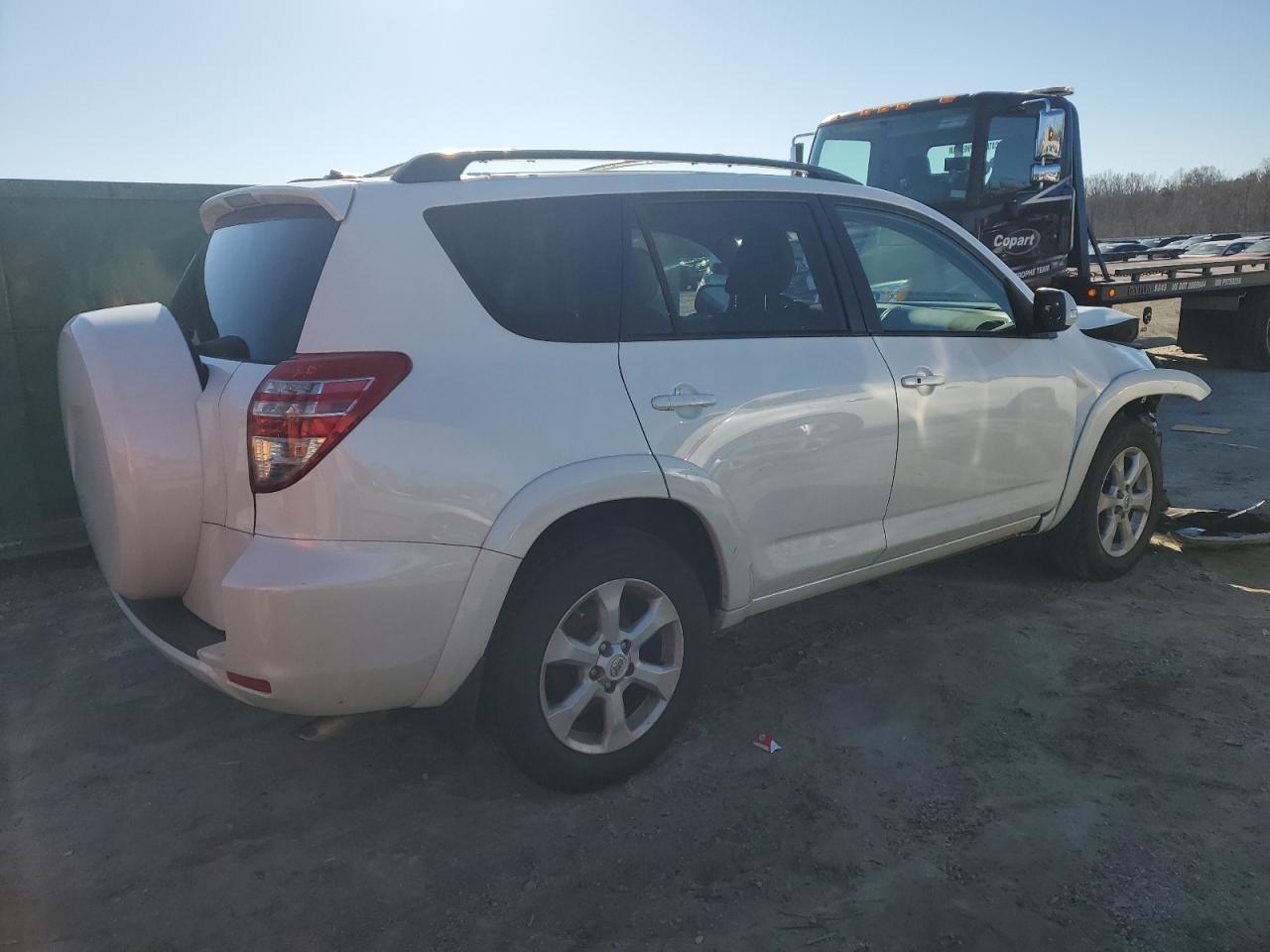 2011 TOYOTA RAV4 LIMIT - Фото 3
