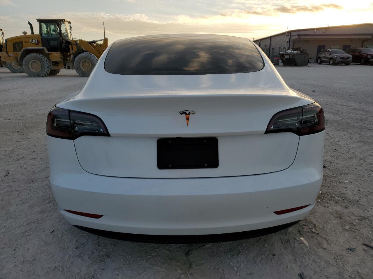 2023 TESLA MODEL 3 - Image 6