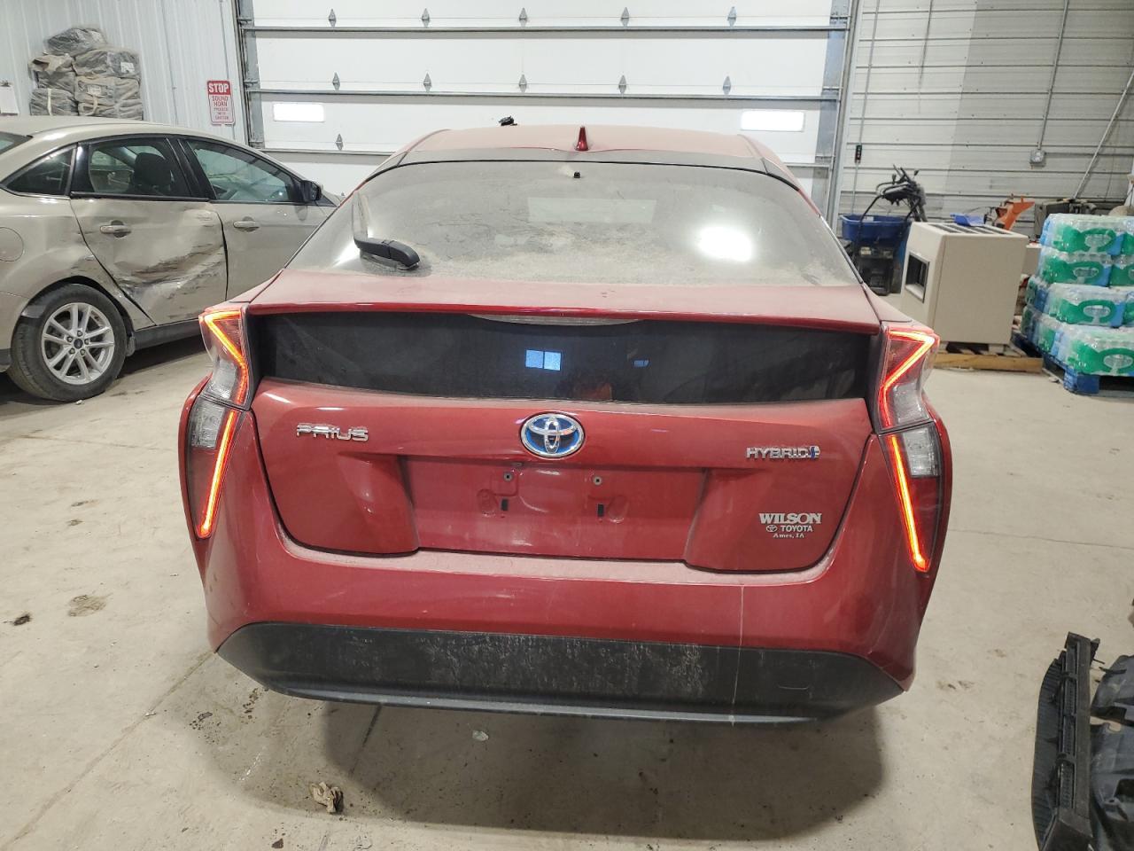2016 TOYOTA PRIUS - Фото 6
