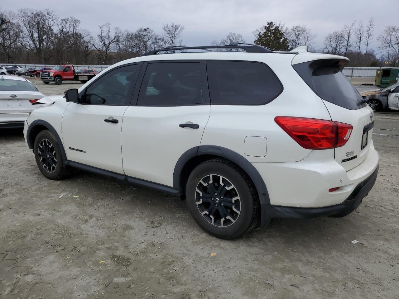 2019 NISSAN PATHFINDER - Image 2
