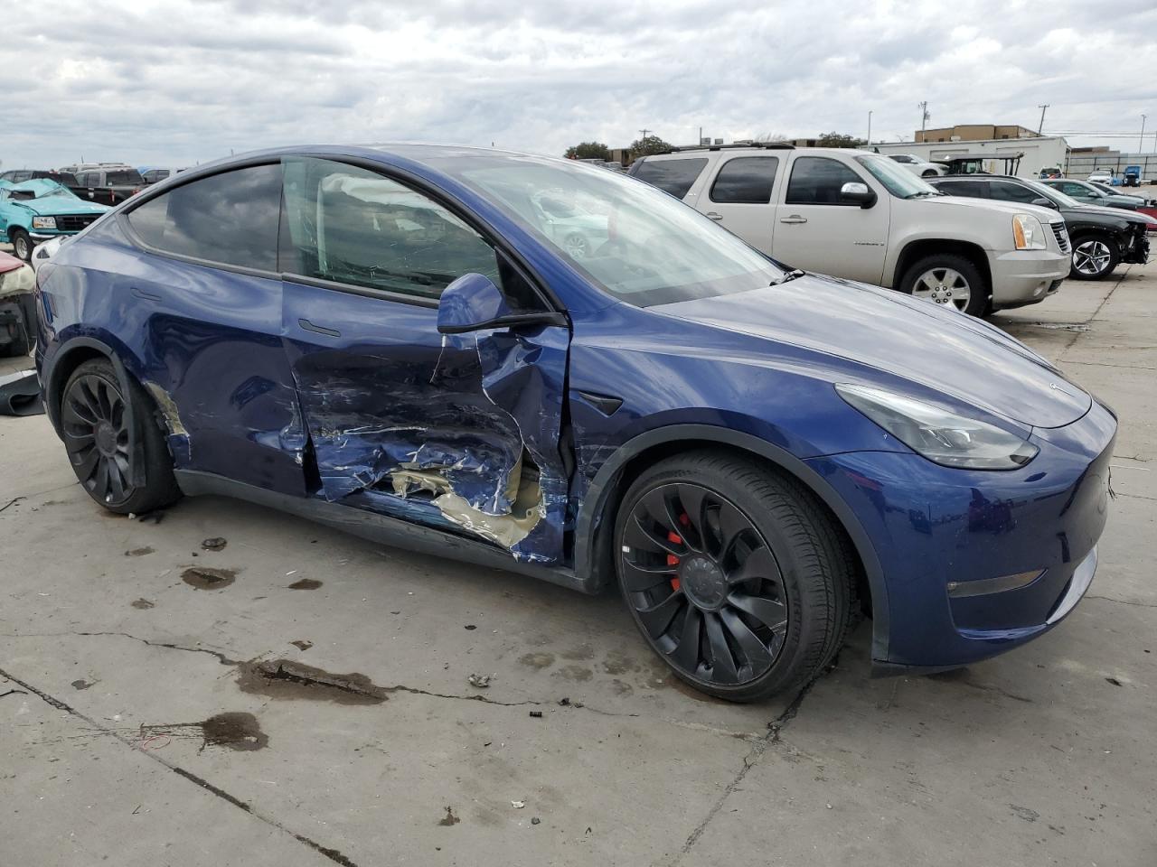 2022 TESLA MODEL Y - Image 4
