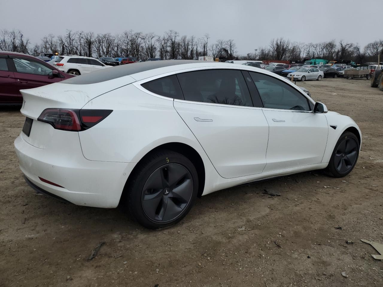 2019 TESLA MODEL 3 - Image 3