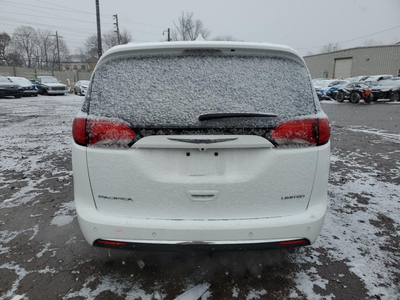 2020 CHRYSLER PACIFICA L - Фото 6