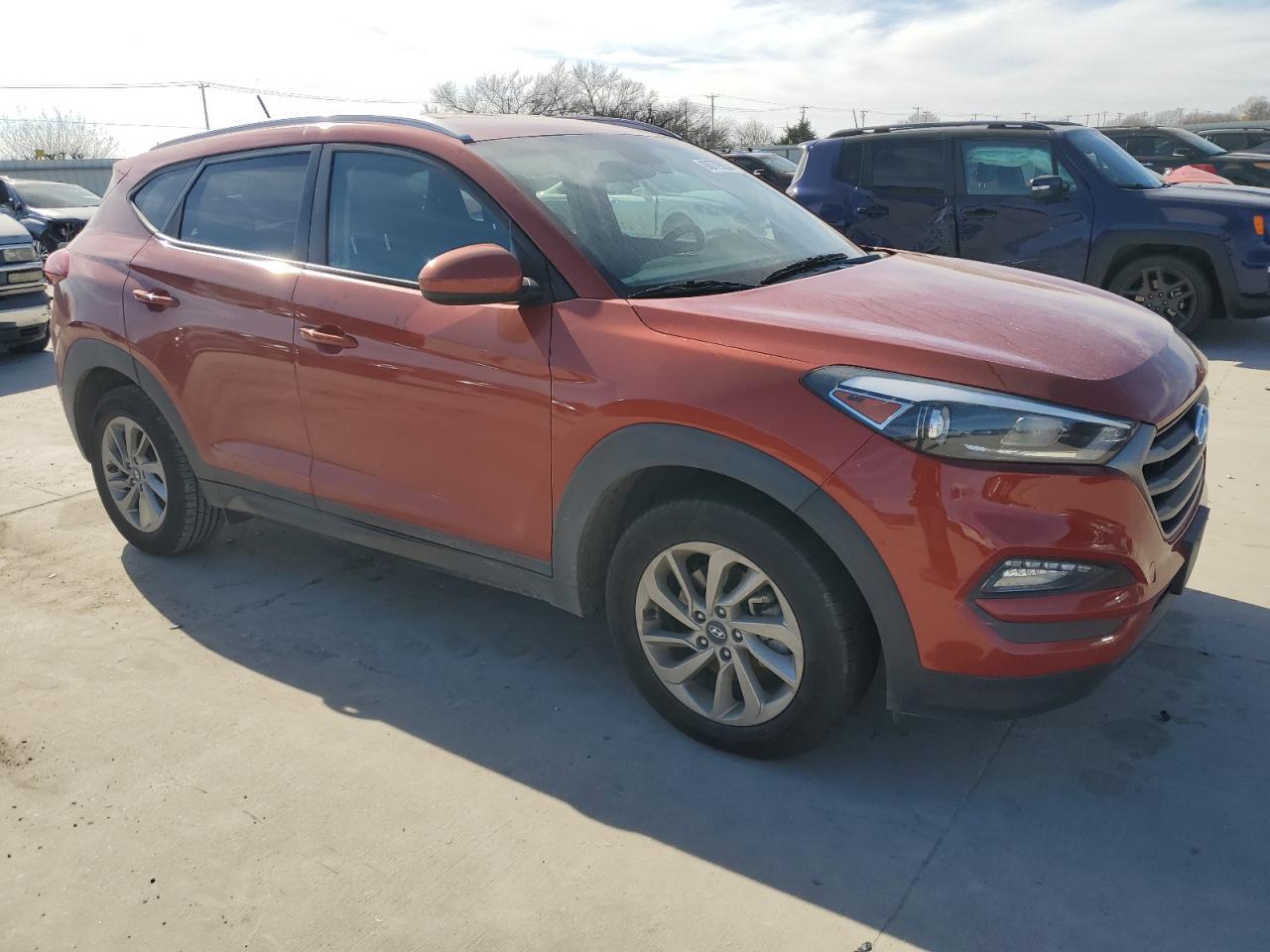2016 HYUNDAI TUCSON LIM - Image 4