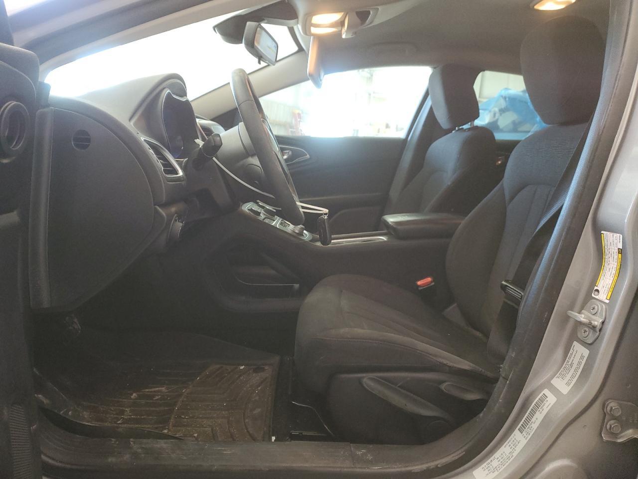 2015 CHRYSLER 200 LIMITE - Image 7