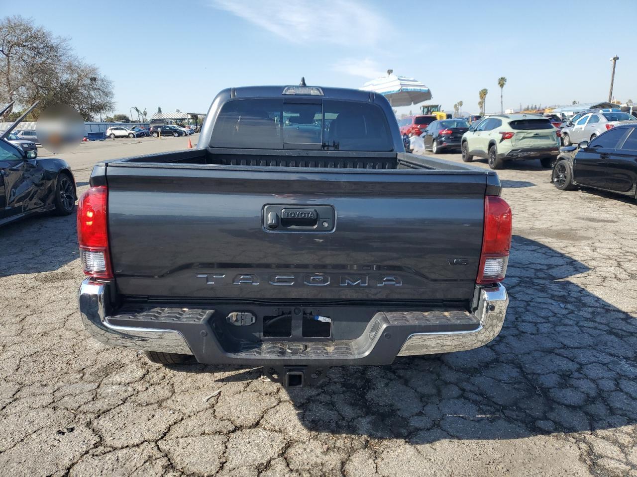 2023 TOYOTA TACOMA DOU - Фото 6