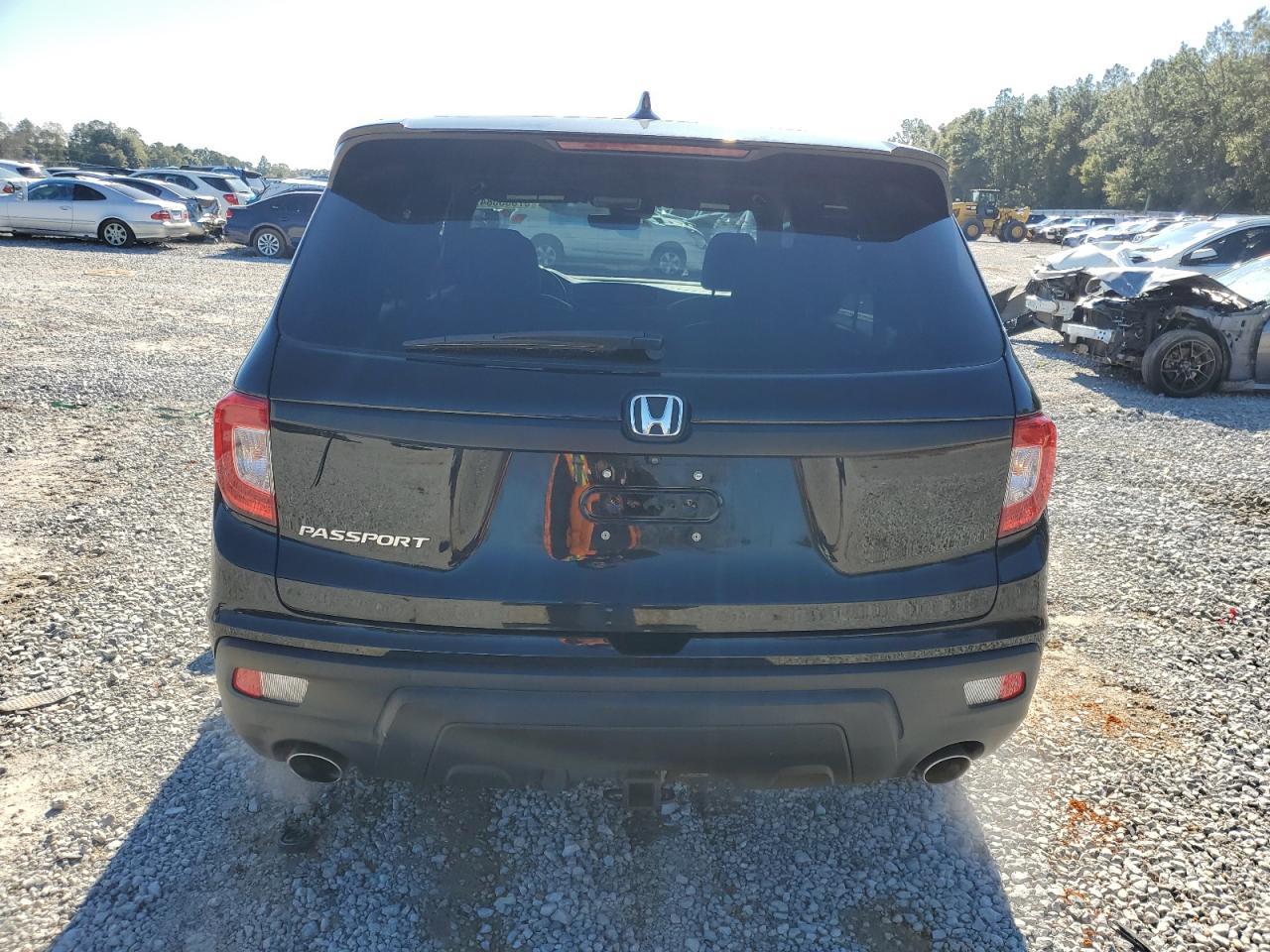 2019 HONDA PASSPORT E - Image 6