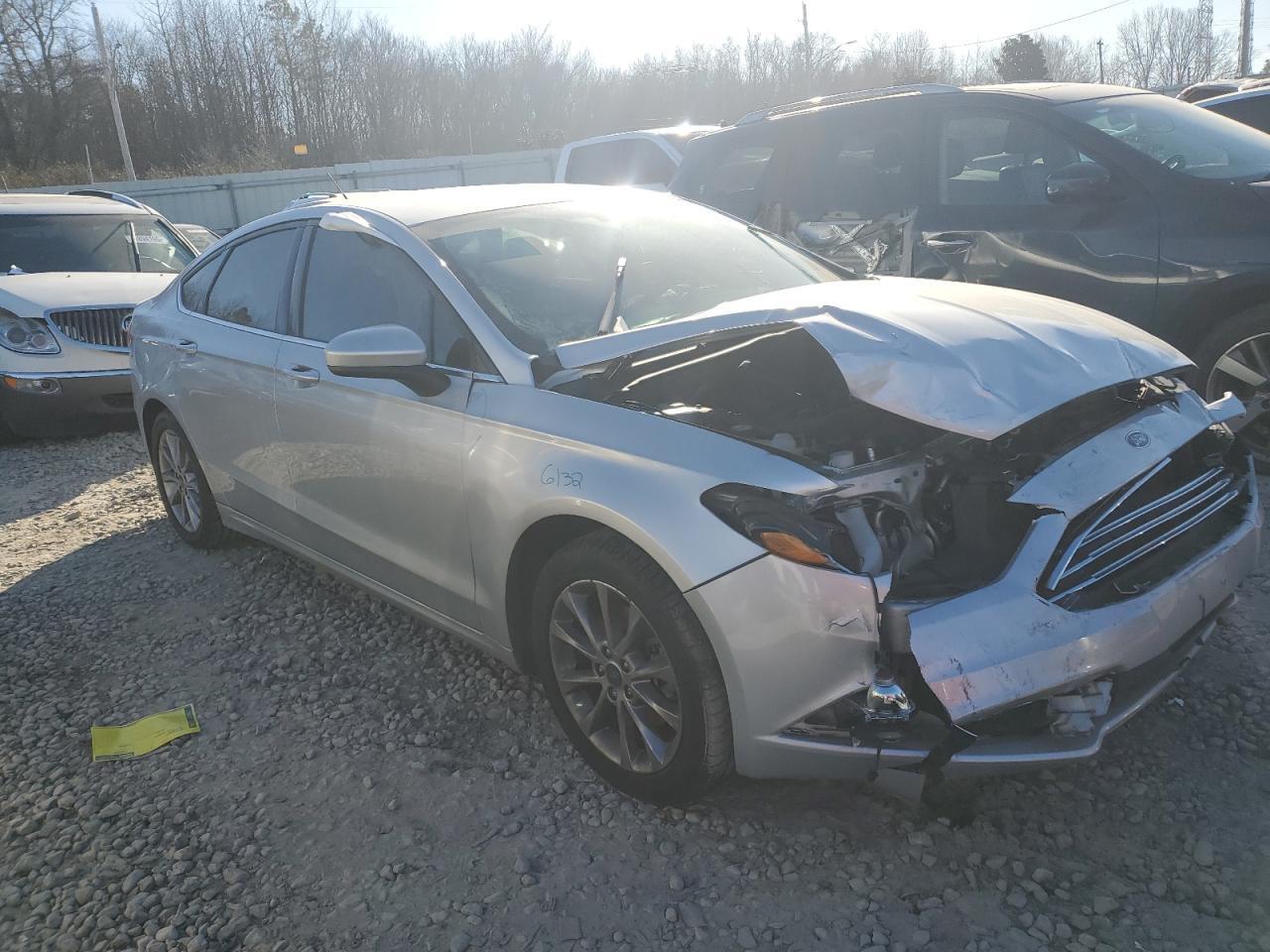 2017 FORD FUSION SE - Фото 4