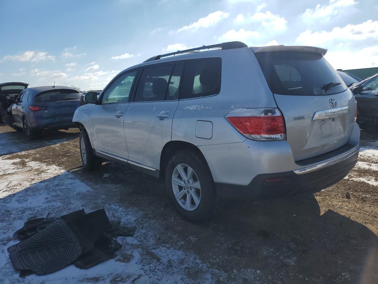 2012 TOYOTA HIGHLANDER - Фото 2