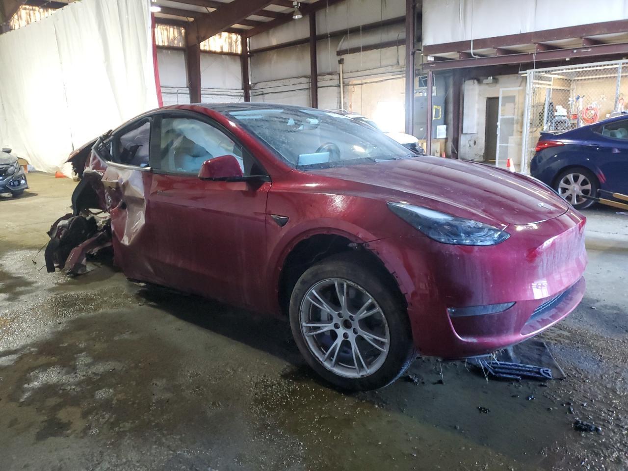 2024 TESLA MODEL Y - Image 4
