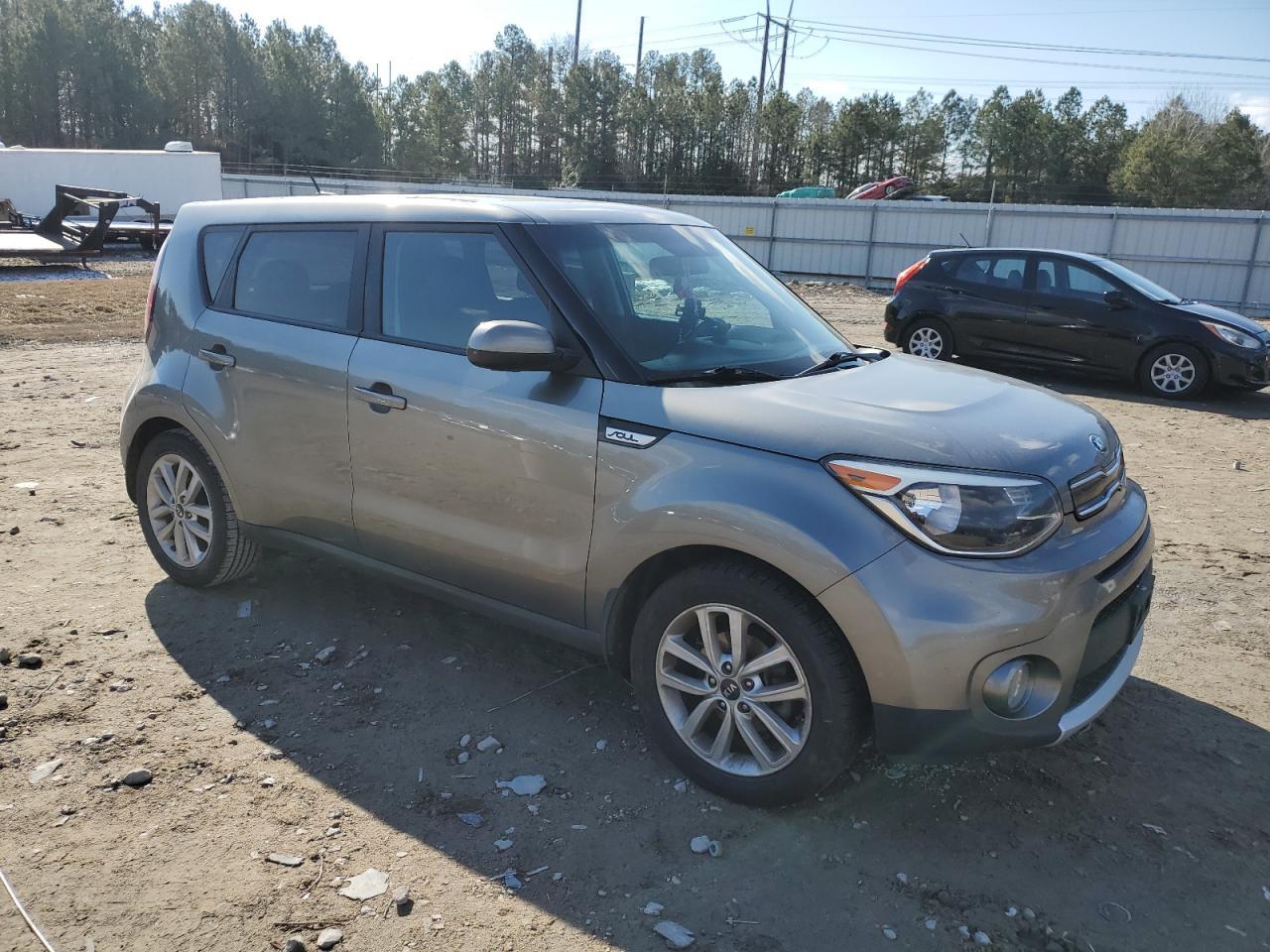 2017 KIA SOUL + - Фото 4
