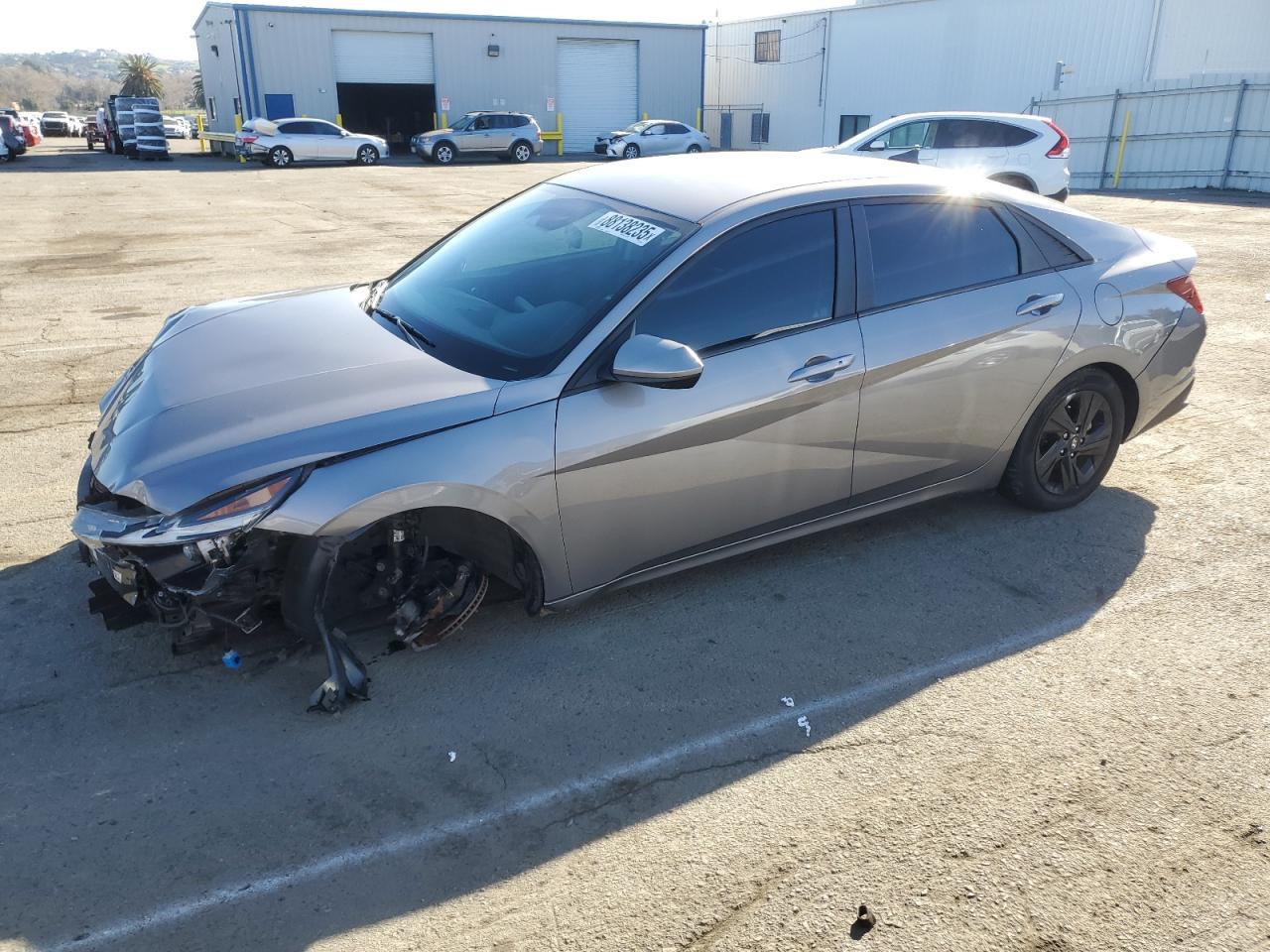 2022 HYUNDAI ELANTRA SE