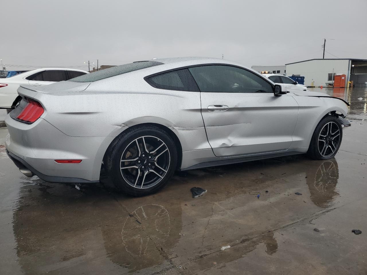 2018 FORD MUSTANG - Image 3