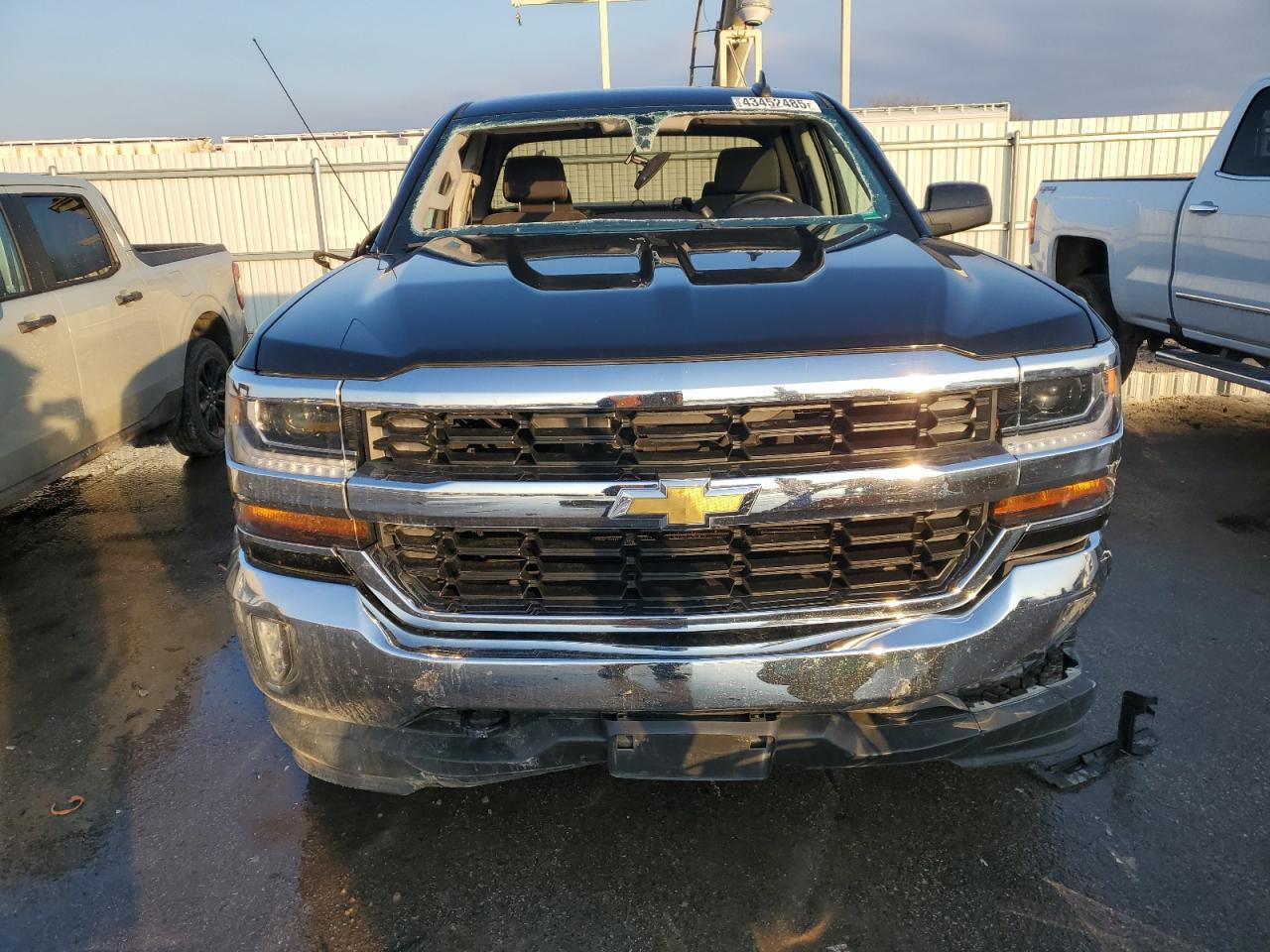 2016 CHEVROLET SILVERADO - Image 5