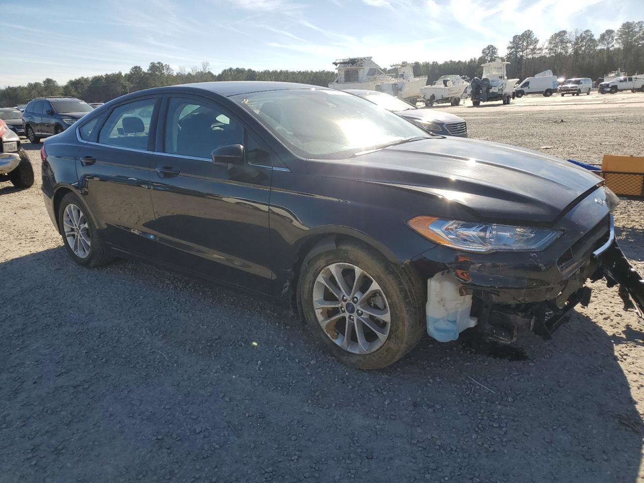 2020 FORD FUSION SE - Image 4
