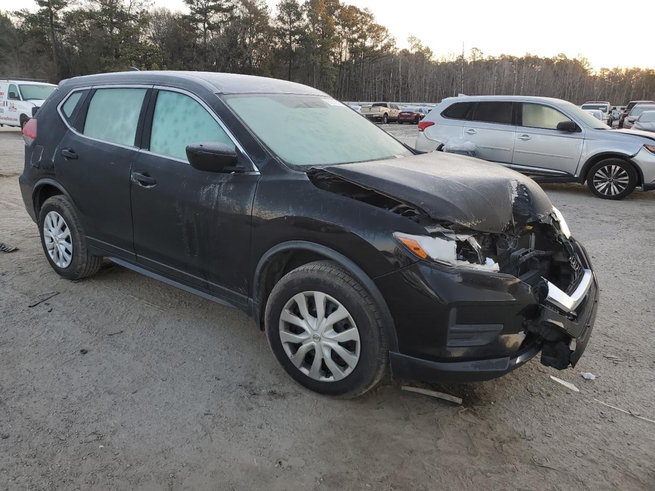 2017 NISSAN ROGUE S - Фото 4