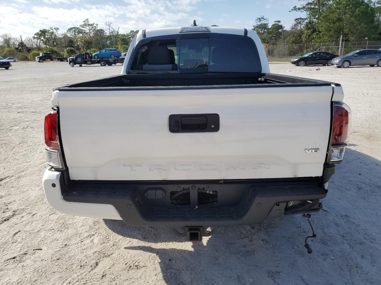 2020 TOYOTA TACOMA DOU - Image 6
