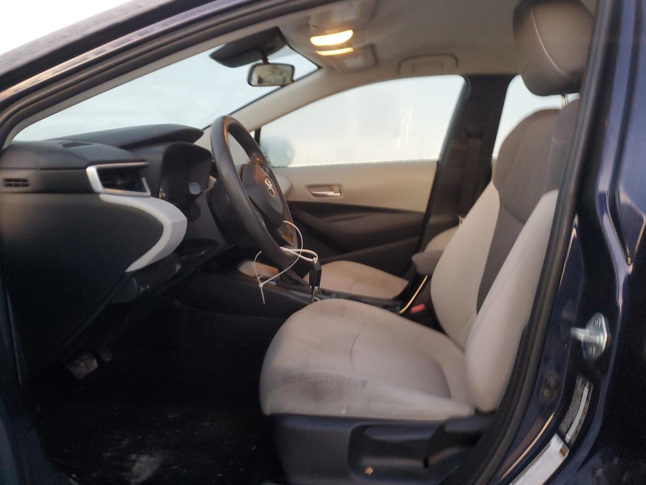 2021 TOYOTA COROLLA LE - Фото 7