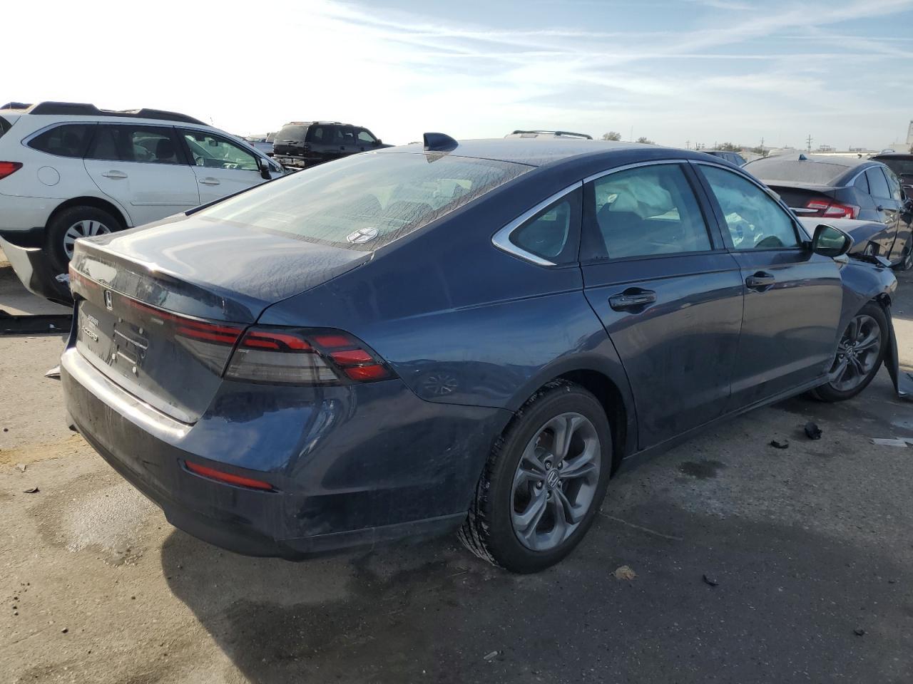 2024 HONDA ACCORD EX - Image 3
