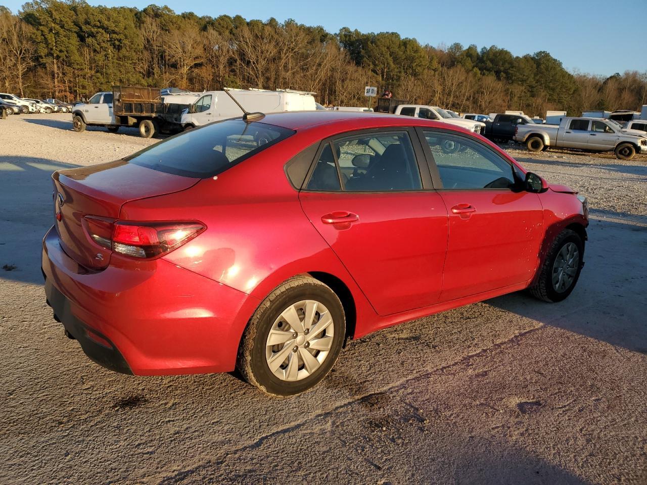 2020 KIA RIO LX - Фото 3