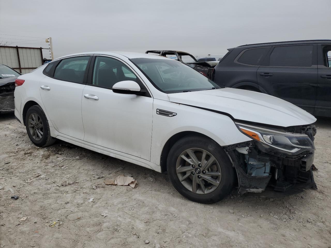 2019 KIA OPTIMA LX - Image 4