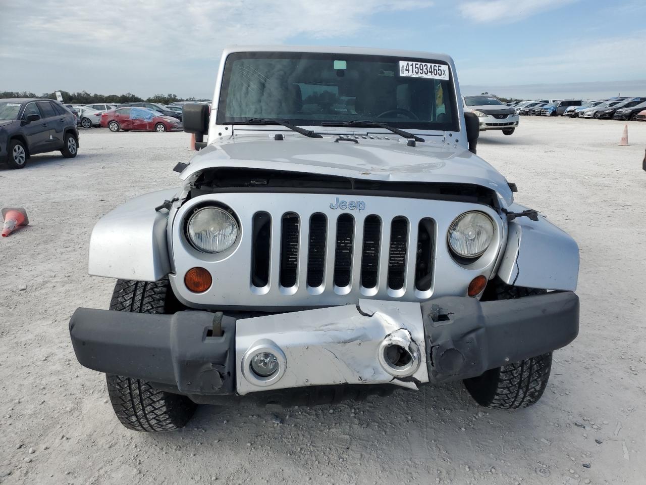 2012 JEEP WRANGLER U - Image 5