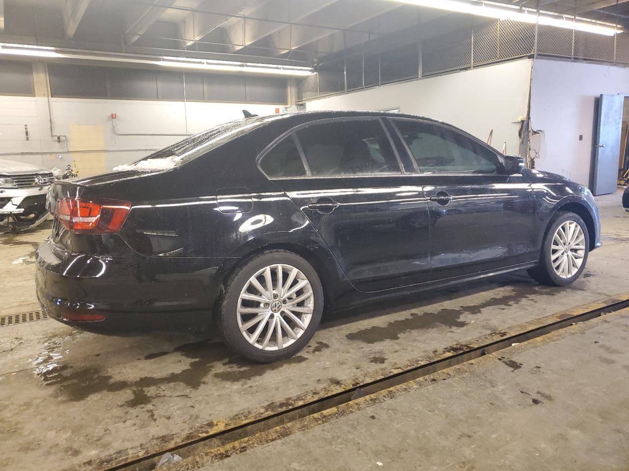 2016 VOLKSWAGEN JETTA SEL - Image 3