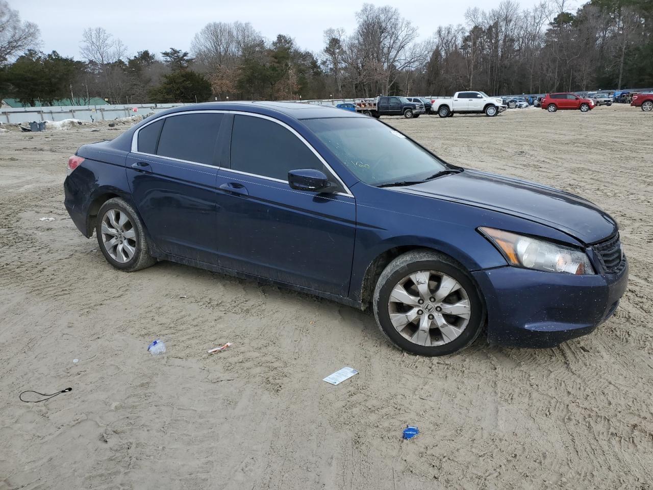 2010 HONDA ACCORD EXL - Image 4