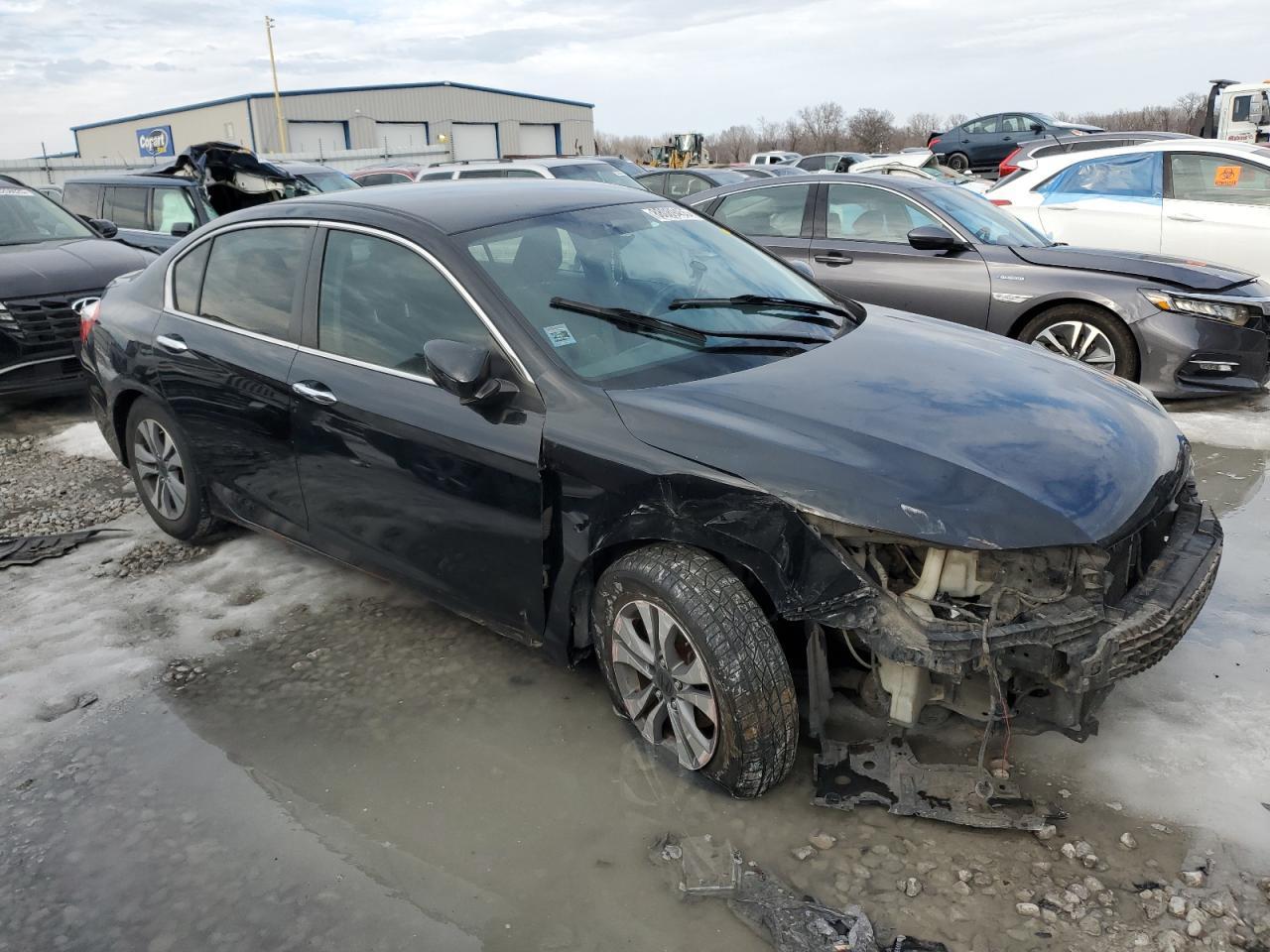 2014 HONDA ACCORD LX - Фото 4