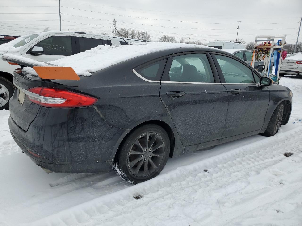 2017 FORD FUSION SE - Image 3