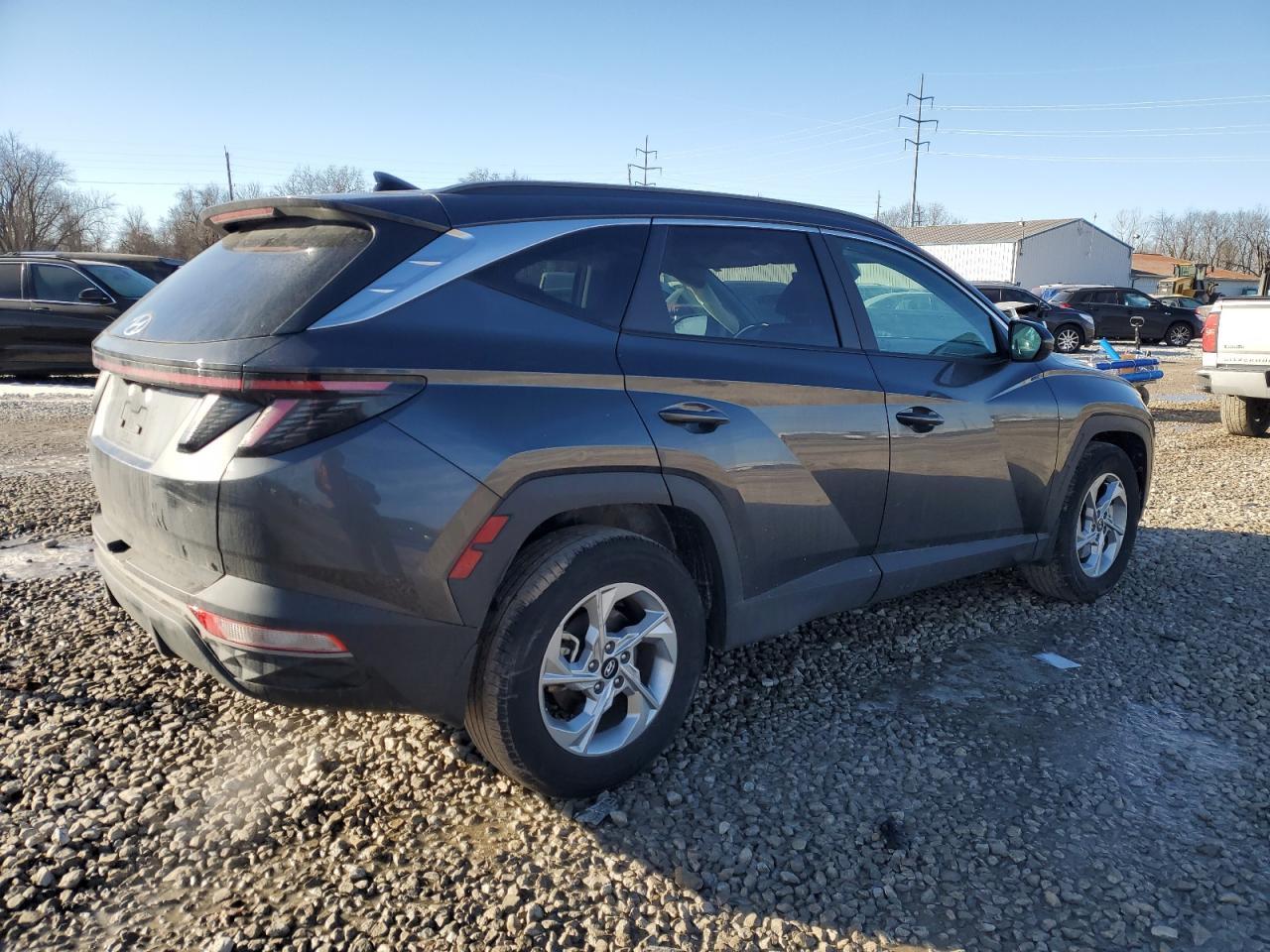2022 HYUNDAI TUCSON SEL - Фото 3