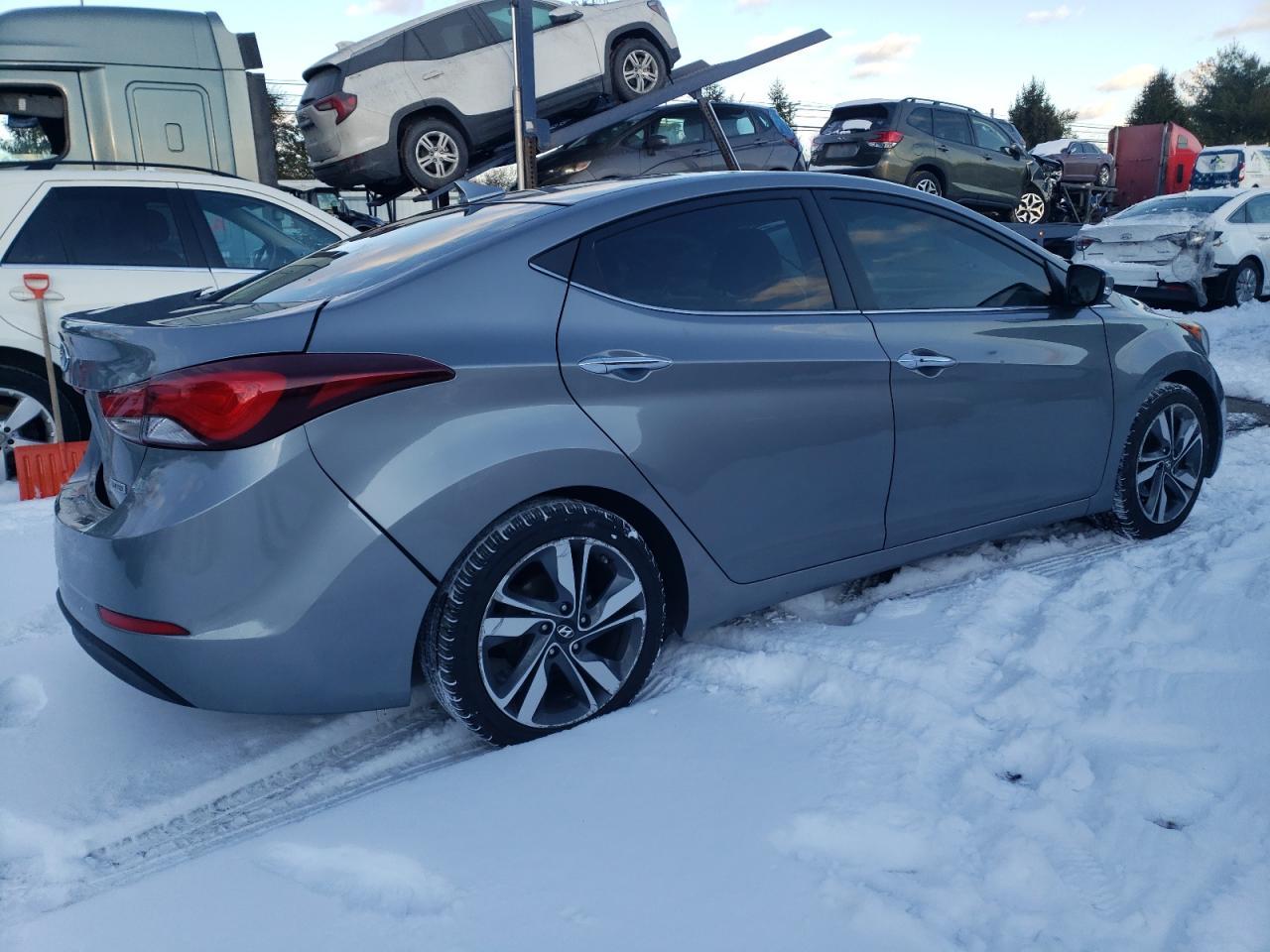 2014 HYUNDAI ELANTRA SE - Фото 3