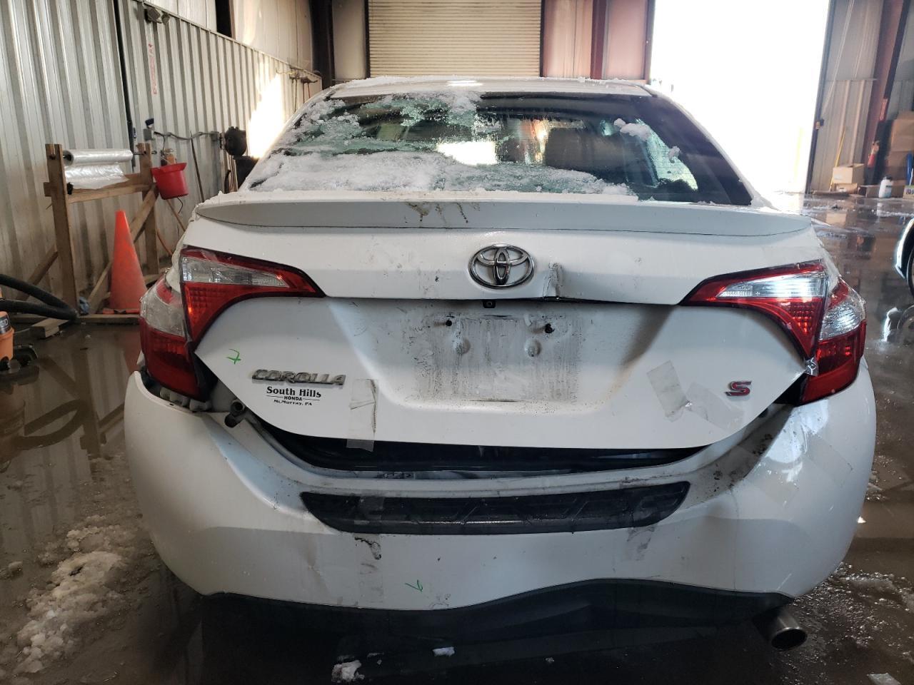 2015 TOYOTA COROLLA L - Фото 6